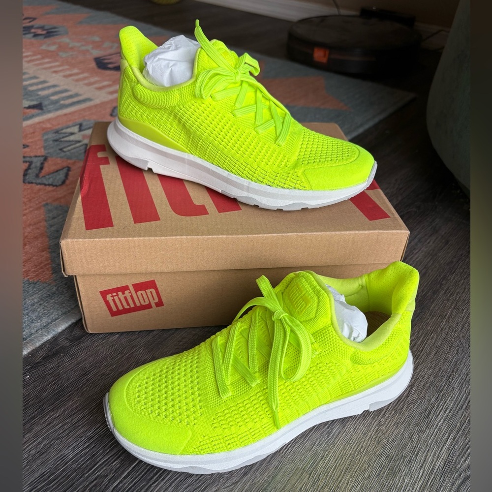 NWB FitFlop Vitamin FFX Knit Sneaker